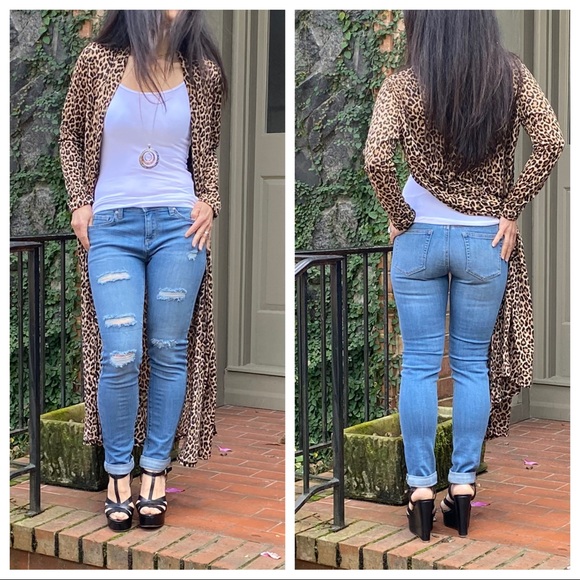 Slightly distressed skinny great fitting jeans - Picture 11 of 12